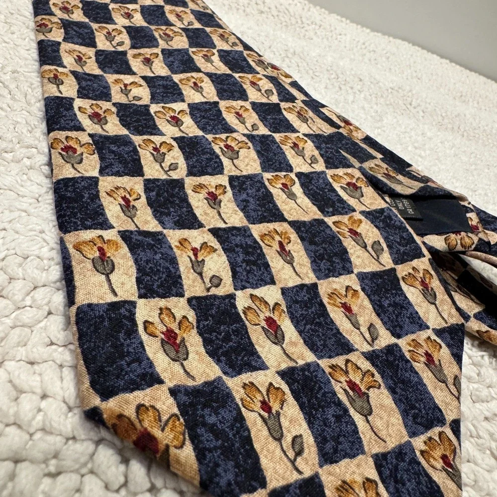 Banana Republic Tie Men OS Blue Tan Floral Check 100% Silk Italy Heritage Preppy